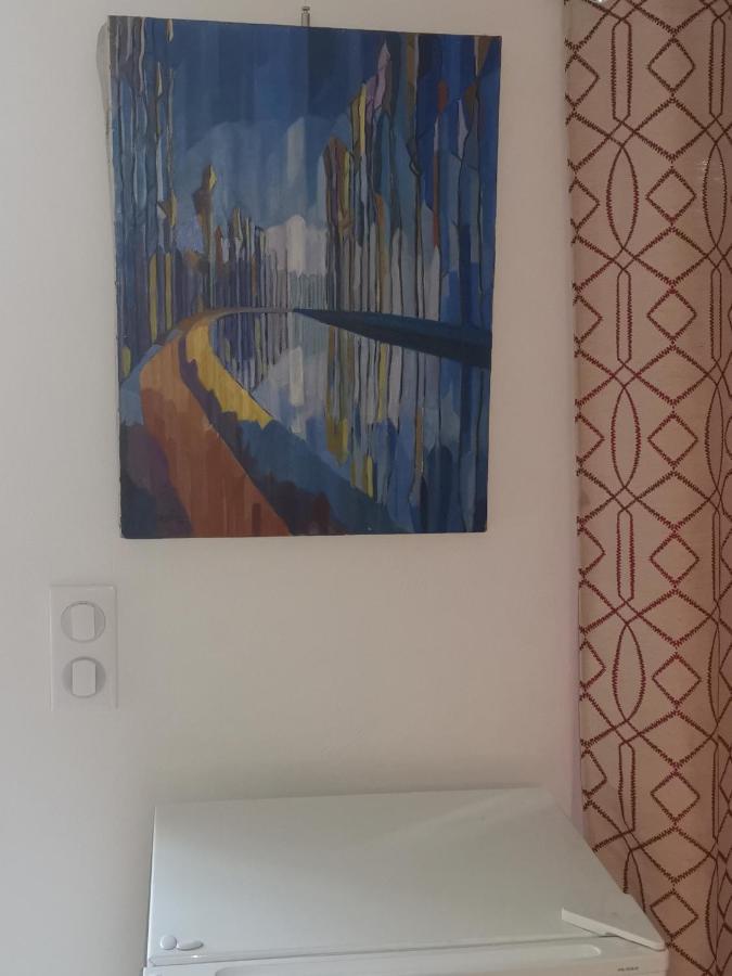 Le Nid Des Arts Bed and Breakfast Tourrettes Eksteriør billede
